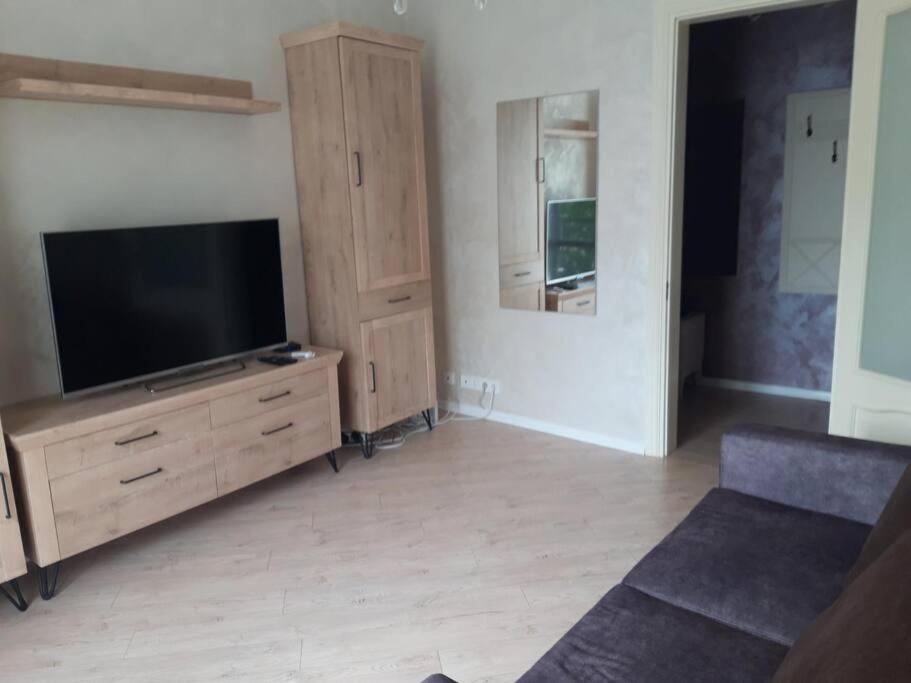 צ'יסינאו Luxury Apartment In The Center מראה חיצוני תמונה
