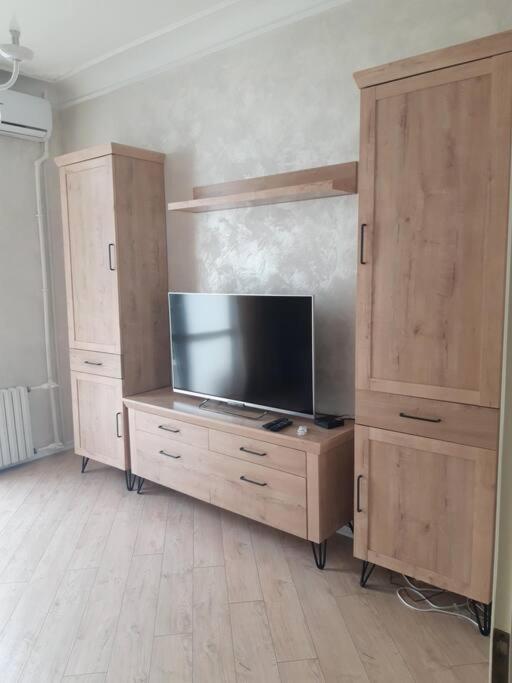 צ'יסינאו Luxury Apartment In The Center מראה חיצוני תמונה